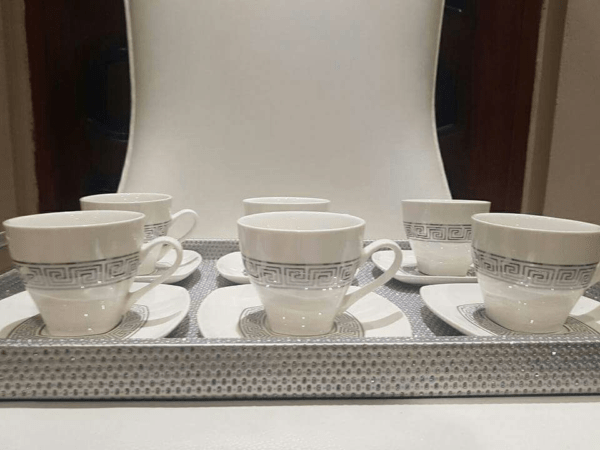 12PC FINE PORCELAIN TEA SET (6cups & 6saucers) - Image 4