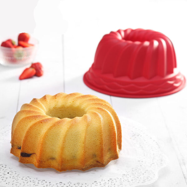 BUNDT RING SILICONE BAKEWARE MOULD