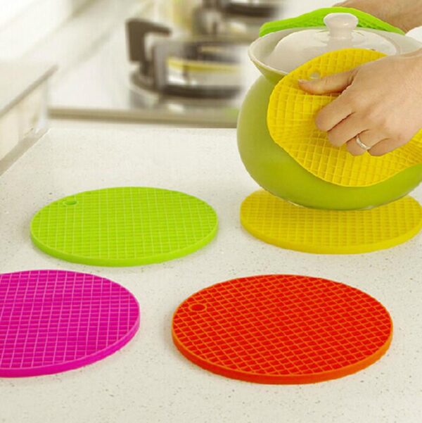 SILICONE POT HOLDER MAT
