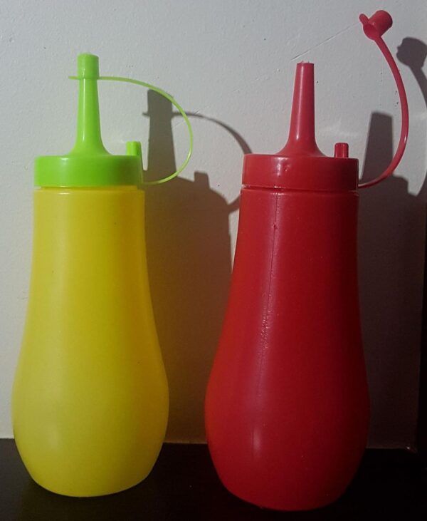 2PC PLASTIC SAUCE BOTTLE SET