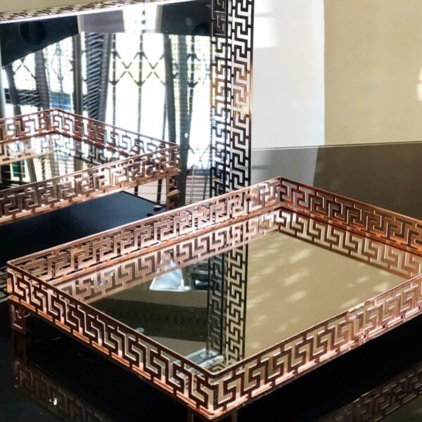 MIRROR RECT TRAY - GOLD OR SILVER