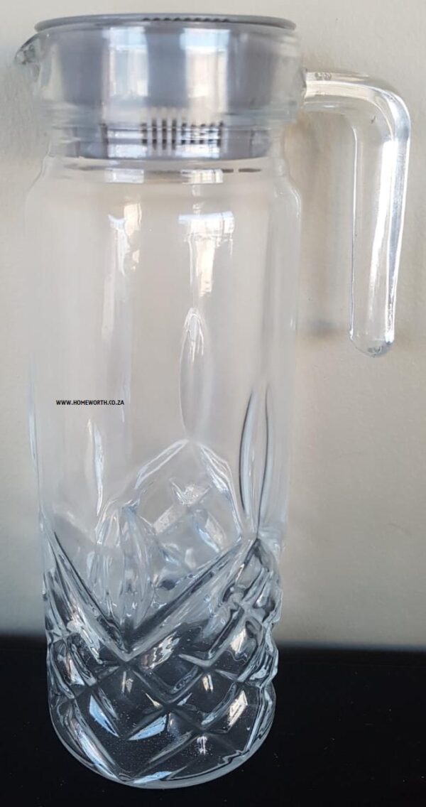 1LT GLASS SLIM JUG
